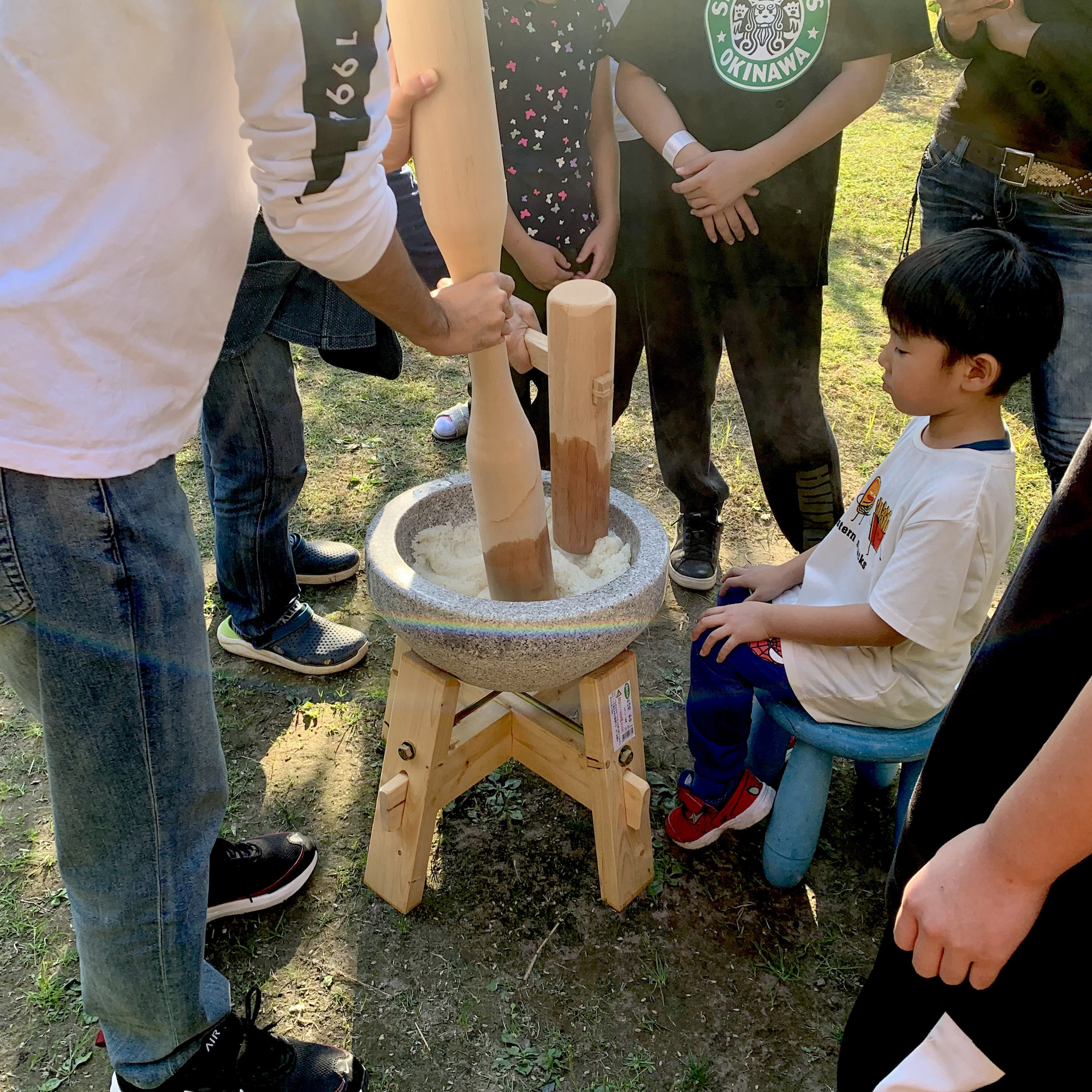 餅つき体験 岩井ファーム